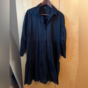 Uniqlo tiered little black dress
